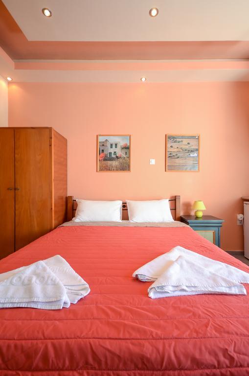 Infinity Apartments Naxos City Room photo
